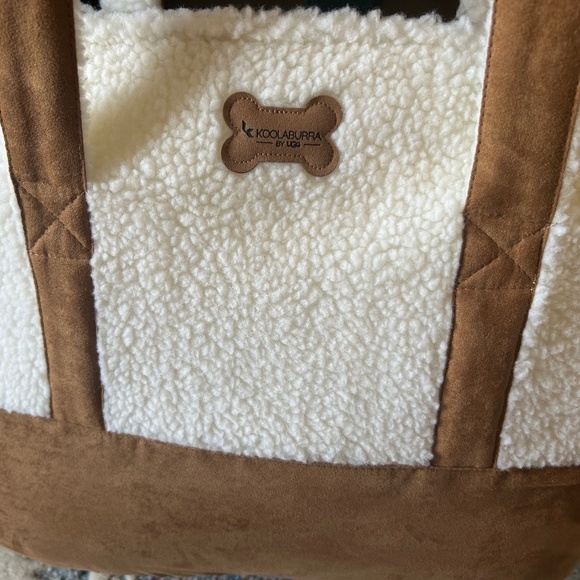 Koolaburra by UGG Faux Suede and Sherpa Pet Carrier - Picture 4 of 9